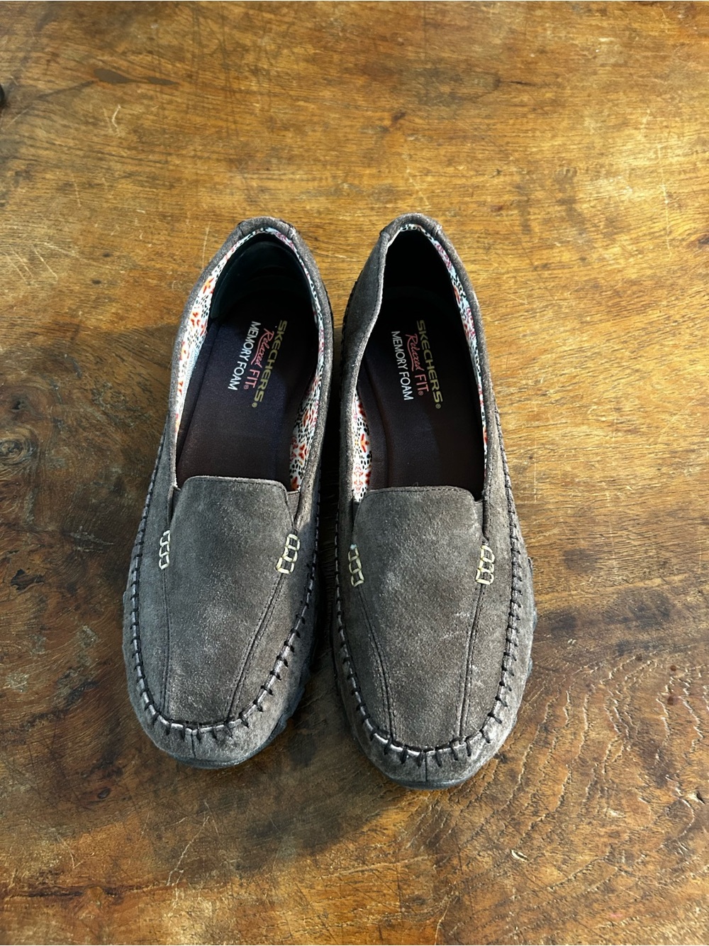 Women’s Sketchers Relaxed Fit Memory Foam Chocolate Sure Slip On Loafers Size 9 - Picture 7 of 7